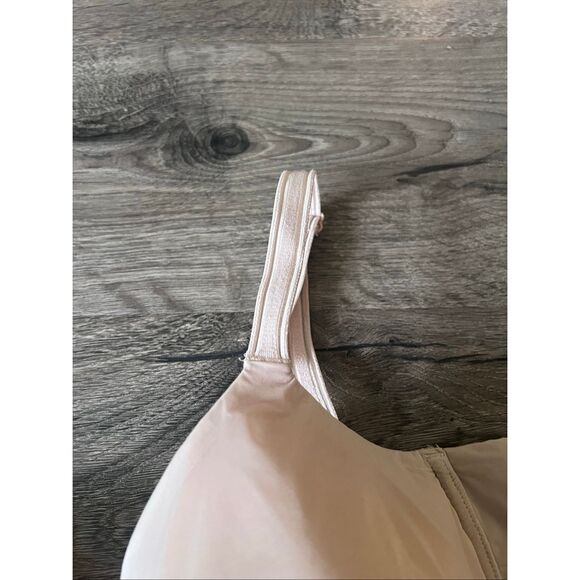 Victoria's Secret THE T-SHIRT Perfect Shape Smooth Push-Up Bra 38D - Picture 6 of 9